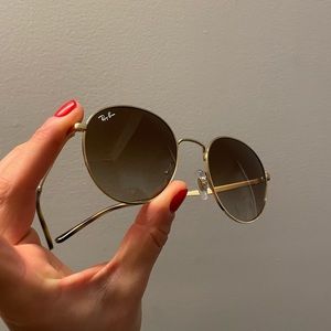 NEW w/ box Ray Ban round sunglasses
